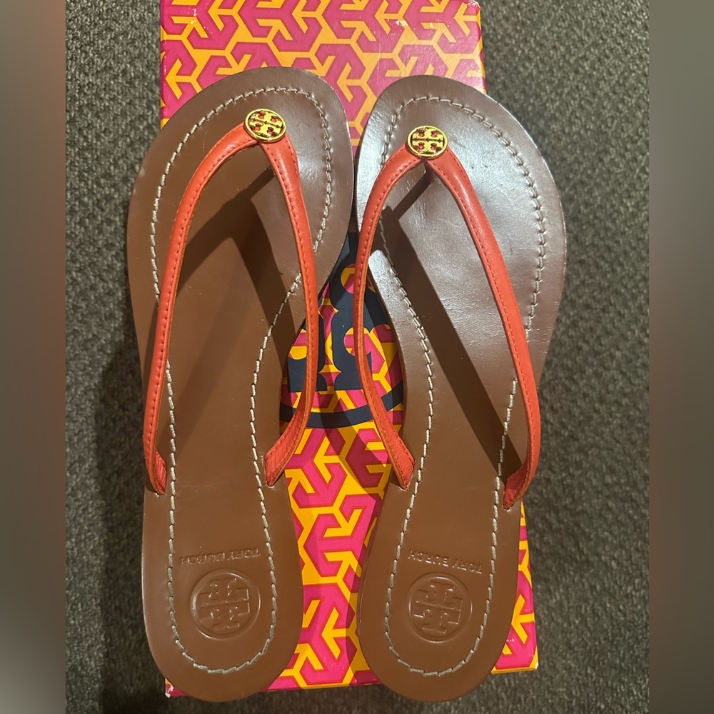 Tory Burch Terra Nude Patent Leather Flip Flops